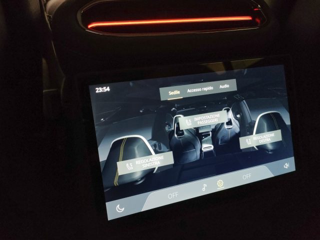 LOTUS Eletre usata, con Sistema di navigazione