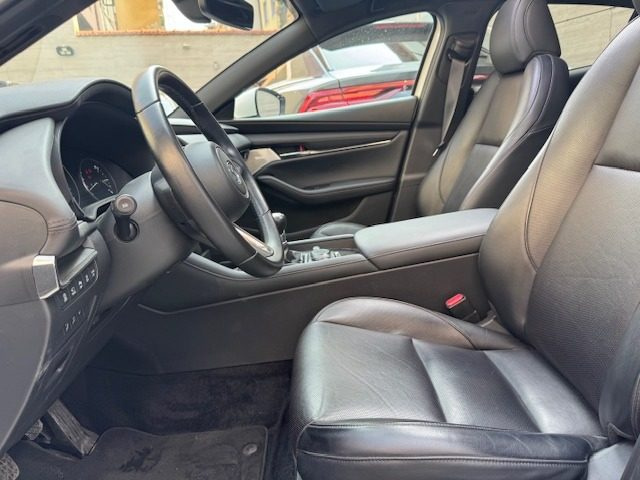 MAZDA 3 usata, con Bluetooth