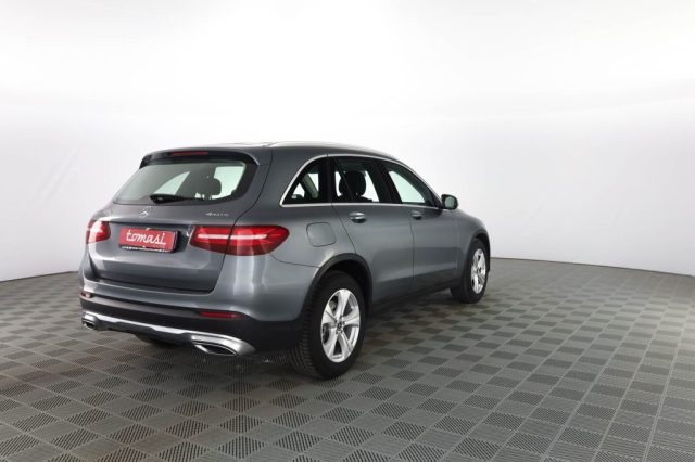 MERCEDES-BENZ GLC 220 usata 3
