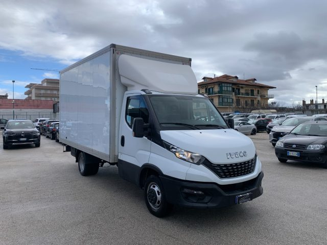IVECO  usata 0
