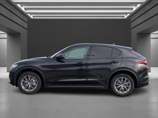 ALFA ROMEO Stelvio usata, con Alzacristalli elettrici