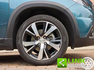 PEUGEOT 2008 usata, con Cruise Control
