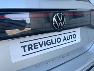 VOLKSWAGEN T-Cross usata, con Sensori di parcheggio anteriori