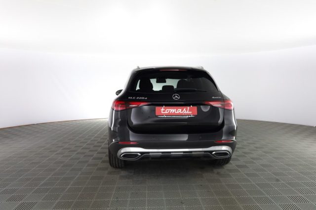 MERCEDES-BENZ GLC 220 usata 4