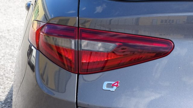 ALFA ROMEO Stelvio usata, con Volante multifunzione