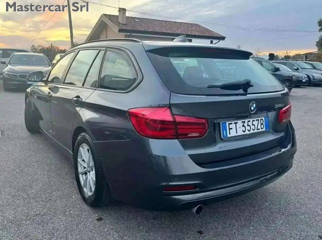 BMW 318 usata, con Boardcomputer