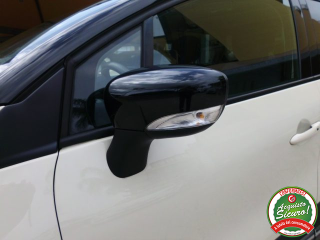 RENAULT Captur usata, con Volante multifunzione