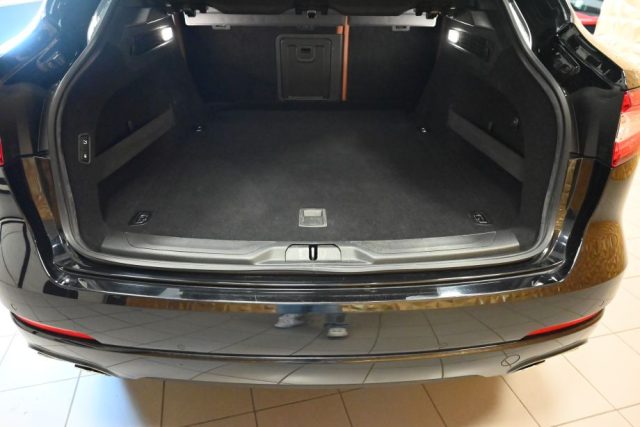 MASERATI Levante usata 32