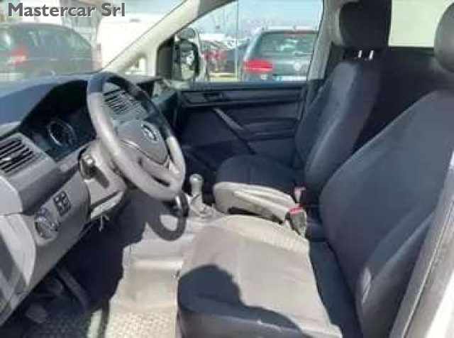 VOLKSWAGEN Caddy usata 6