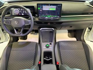 VOLKSWAGEN T-Roc usata, con Regolazione elettrica sedili