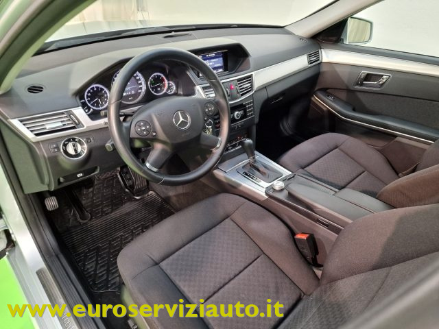 MERCEDES-BENZ E 220 usata, con Limitatore di velocità