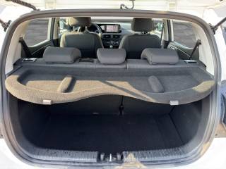 HYUNDAI i10 usata 13