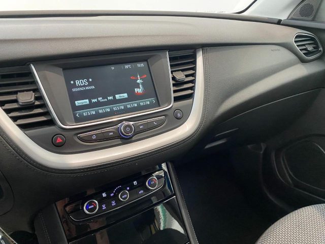 OPEL Grandland X usata, con Climatizzatore