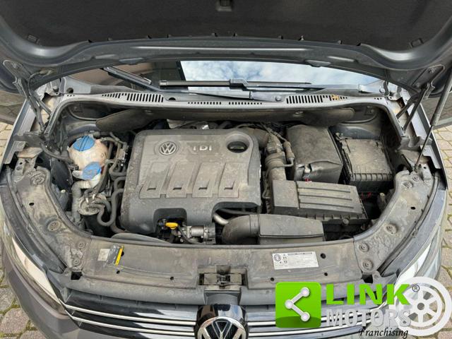 VOLKSWAGEN Touran usata, con Specchietti laterali elettrici