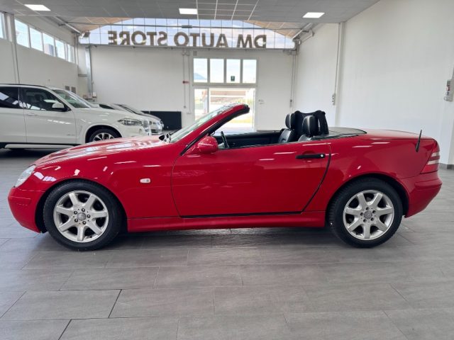 MERCEDES-BENZ SLK 200 usata, con Cerchi in lega