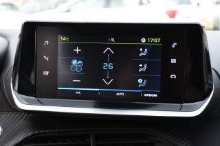 PEUGEOT 208 usata, con Sistema di navigazione