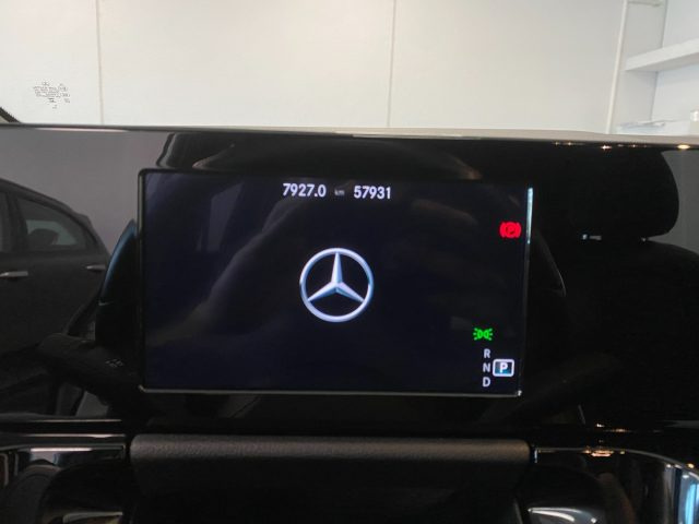 MERCEDES-BENZ B 180 usata, con Autoradio digitale