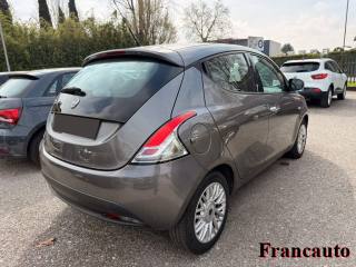 LANCIA Ypsilon usata, con Autoradio