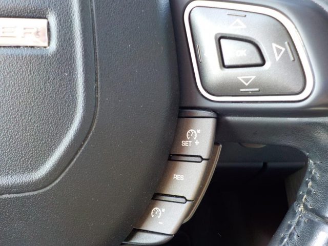 LAND ROVER Range Rover Evoque usata, con Touch screen