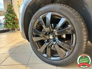 PEUGEOT 2008 usata, con Climatizzatore