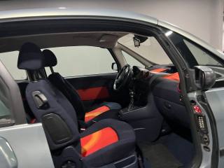 PEUGEOT 1007 usata, con Climatizzatore