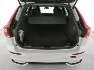 VOLVO XC60 usata, con Sedile posteriore sdoppiato