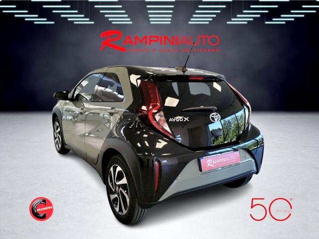 TOYOTA Aygo X usata 9