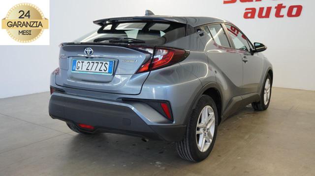 TOYOTA C-HR usata, con Autoradio