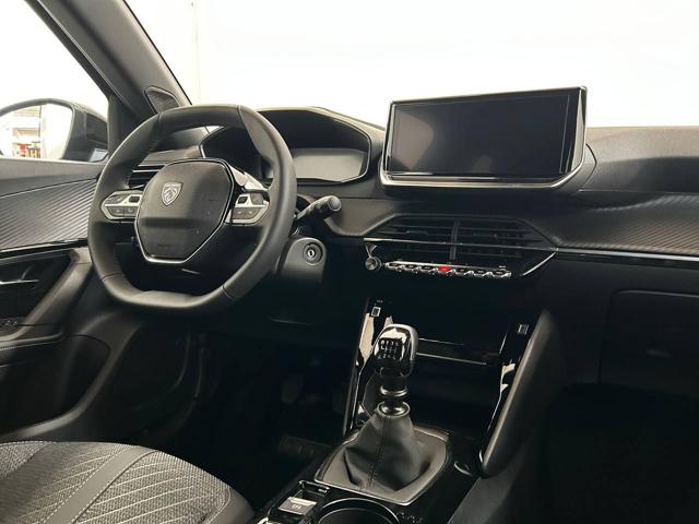 PEUGEOT 2008 usata, con Volante in pelle