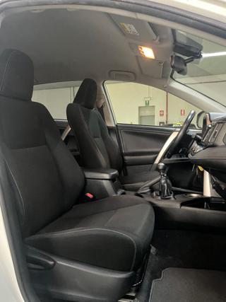 TOYOTA RAV 4 usata, con Cruise Control