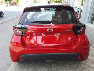 MAZDA 2 usata, con USB