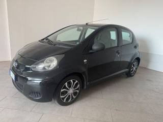 TOYOTA Aygo usata 16