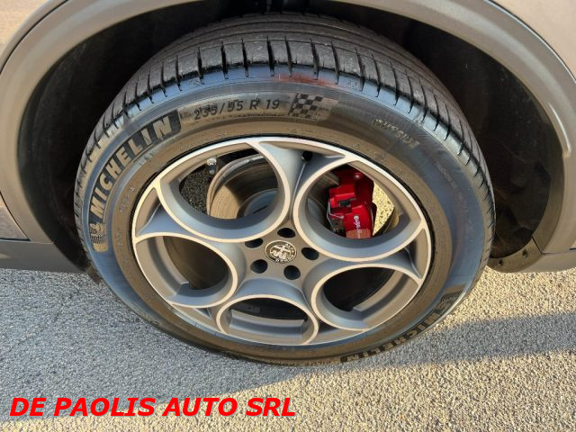 ALFA ROMEO Stelvio usata, con Portellone posteriore elettrico