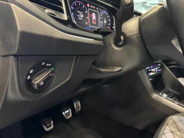 VOLKSWAGEN Taigo usata, con Controllo trazione