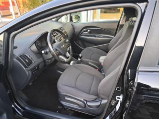 KIA Rio usata, con ESP