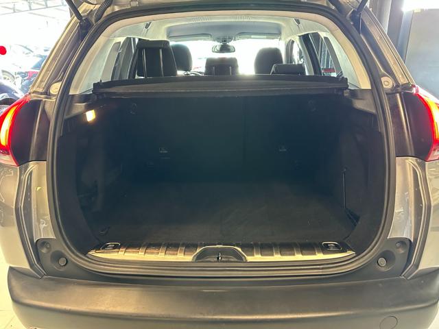 PEUGEOT 2008 usata, con Sedile posteriore sdoppiato