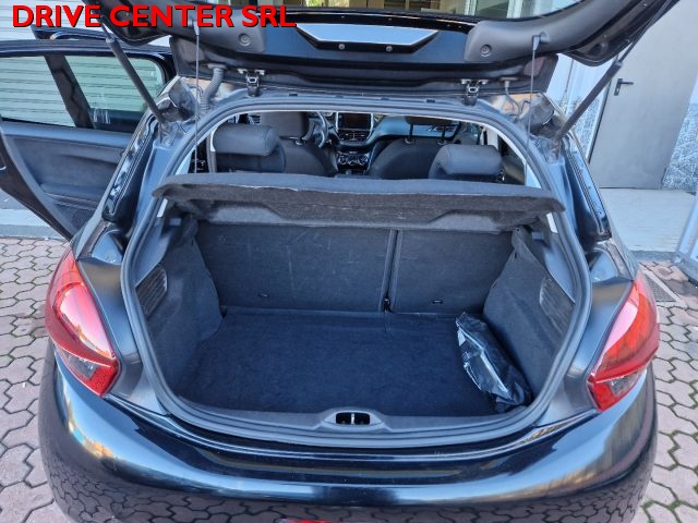 PEUGEOT 208 usata, con Cerchi in lega