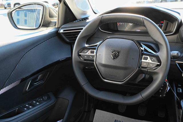 PEUGEOT 208 usata, con Sedile posteriore sdoppiato
