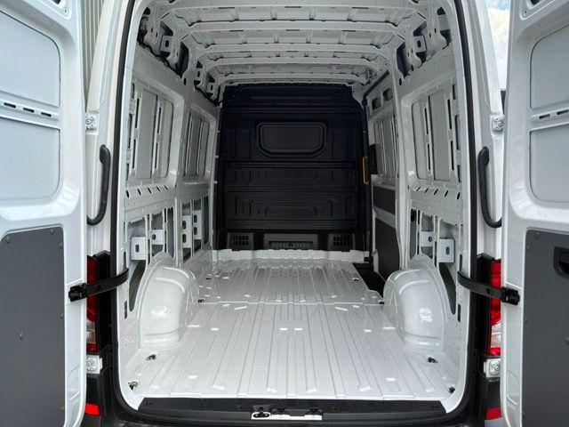 VOLKSWAGEN Crafter usata, con Climatizzatore