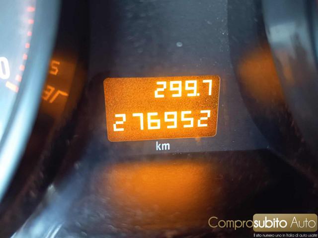 OPEL Zafira usata 23