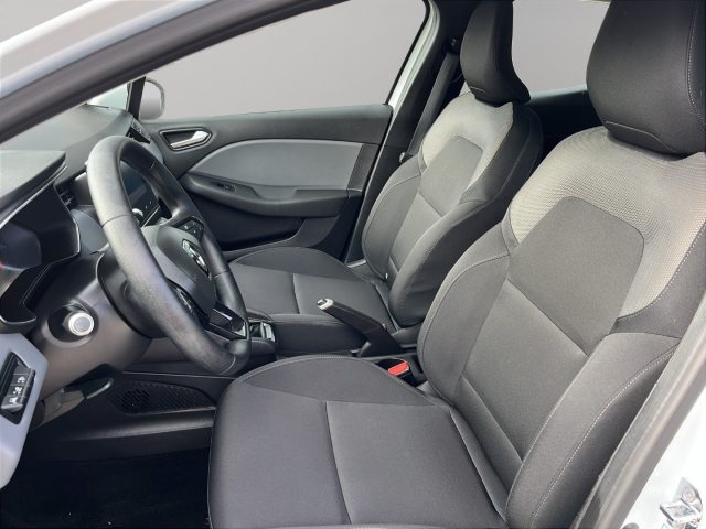 RENAULT Clio usata, con Climatizzatore