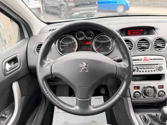 PEUGEOT 308 usata, con Autoradio
