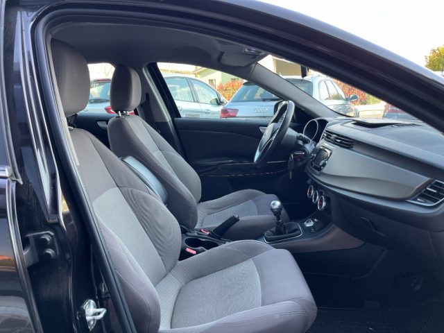 ALFA ROMEO Giulietta usata, con Climatizzatore