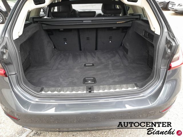 BMW 320 usata, con Bluetooth