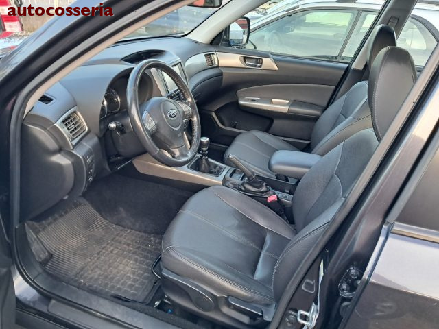 SUBARU Forester usata 3