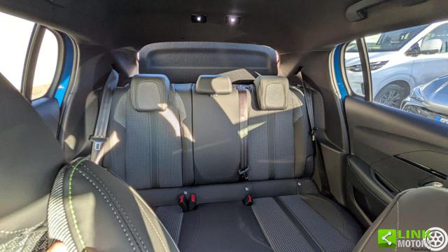 PEUGEOT 208 usata, con Sedile posteriore sdoppiato