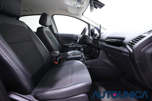 FORD EcoSport usata 44