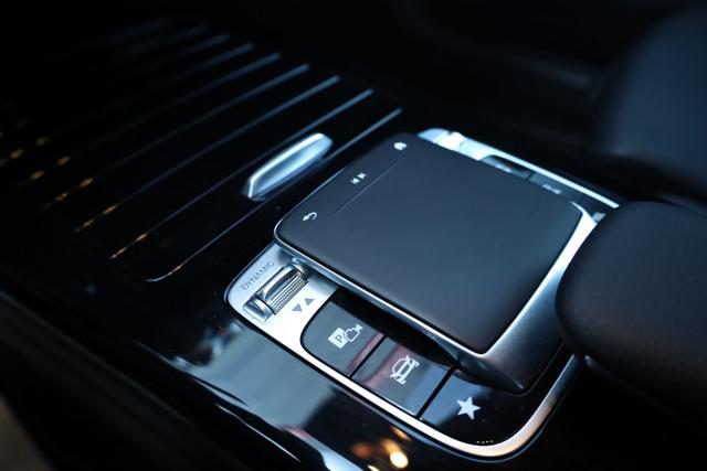 MERCEDES-BENZ A 200 usata, con Chiusura centralizzata