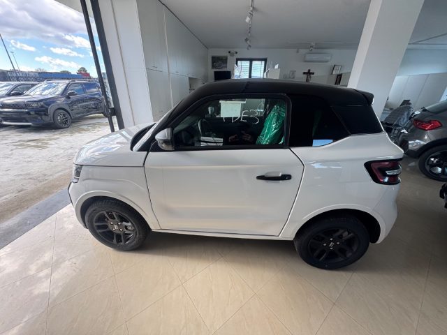 LIGIER JS usata, con Fari Xenon