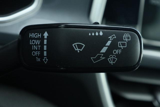 VOLKSWAGEN T-Roc usata, con Park Distance Control